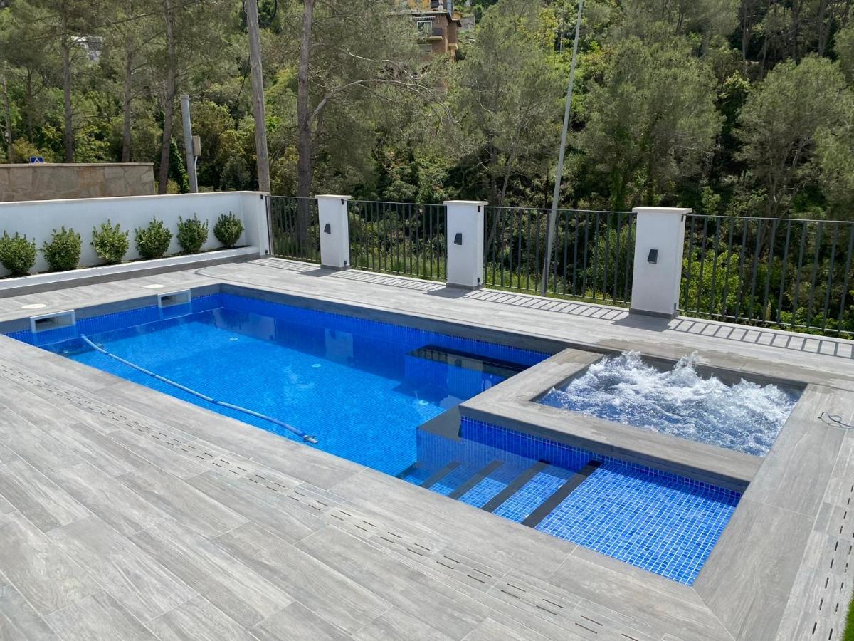 Lux Spa Barcelona Vallirana Exteriör bild