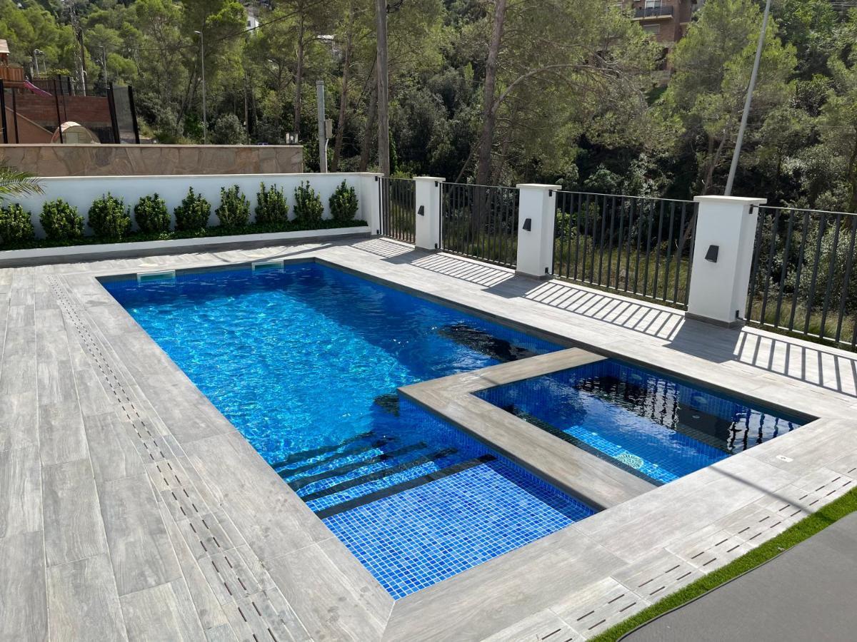 Lux Spa Barcelona Vallirana Exteriör bild